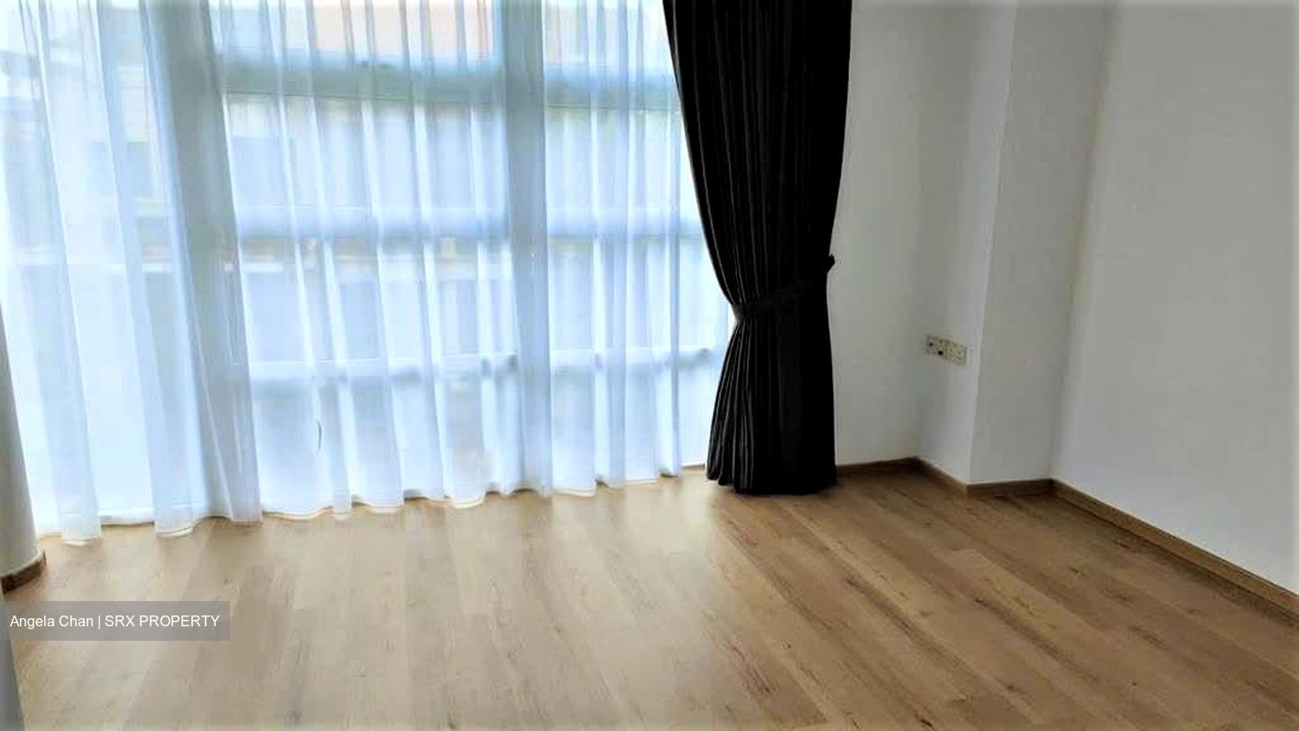 Cambridge Road (D8), Terrace #563758651